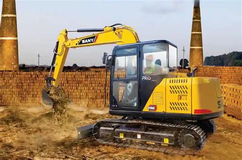 Compare Construction Equipment Prices & Specs in India