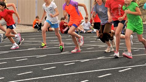 How to Run a 6 Minute Mile (with Pictures) - wikiHow | 6 minute mile ...