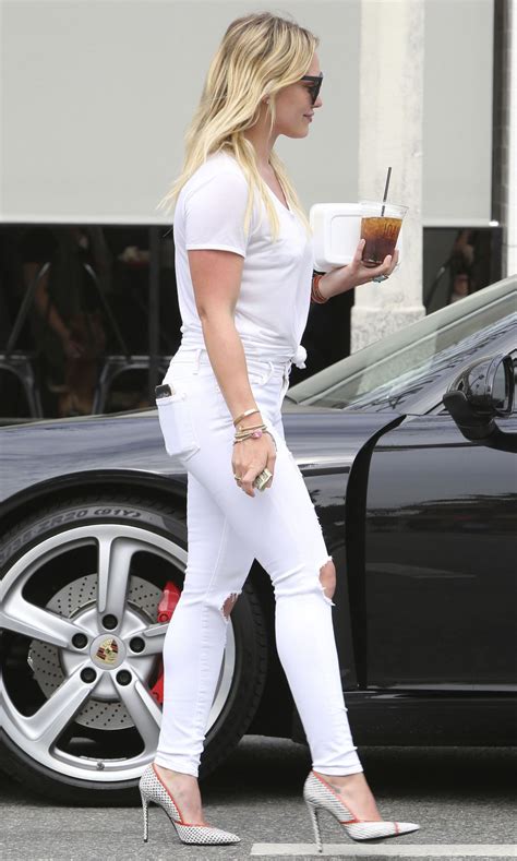 Hilary Duff Booty in Jeans - Out in Studio City - March 2015 • CelebMafia