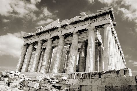 Describe What Greece Was Like During the Greek Dark Ages