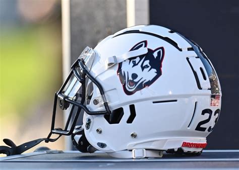 UConn 2025 Football Schedule: Full List of Huskies’ Opponents, Dates ...
