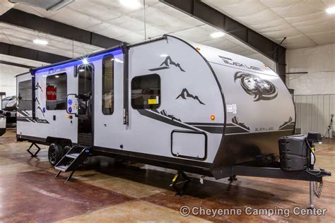 Cherokee Grey Wolf Black Label Trailers | Cheyenne Camping Center
