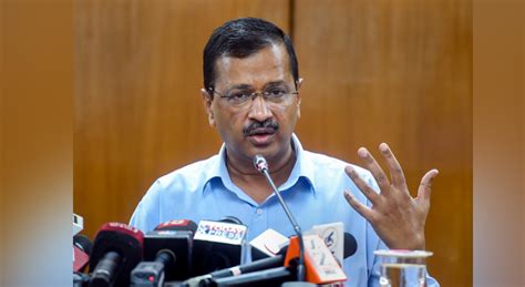 Attack on CM Kejriwal's house break CCTV cameras and security barriers ...