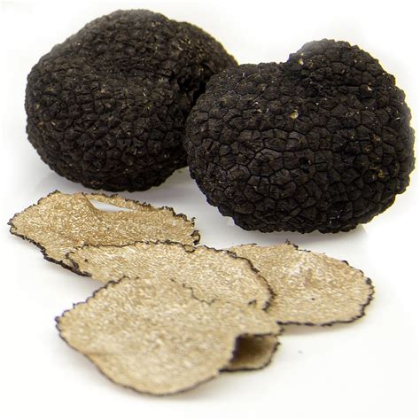Amazon.com: TASTE OF TRUFFLES Fresh Black Summer Truffles (Tuber Aestivum) 8 Ounces : Grocery ...