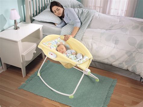 Amazon.com : Fisher-Price Newborn Rock n' Play Sleeper, Yellow : Infant ...