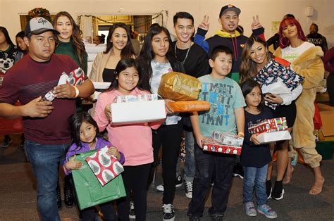 Filipino American History Month Draws Community and A-List Celebrity ...