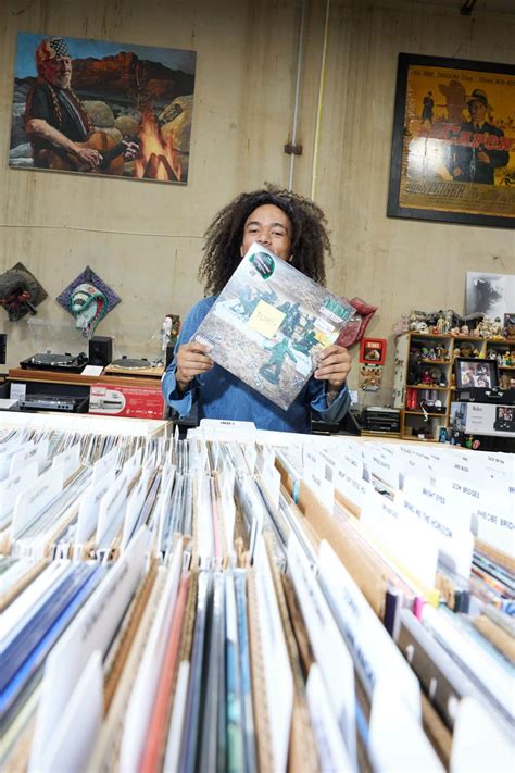 Doc’s Records & Vintage - The Foundry District