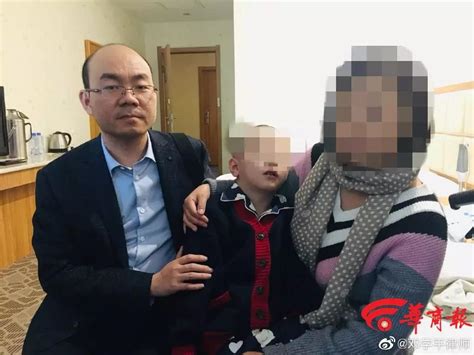 陕西6岁男童遭虐打成植物人，生父被判3年、继母被判16年|虐打|男童_新浪科技_新浪网