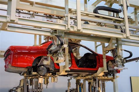 Japanese Factory Assembly Line 的图像结果