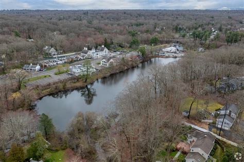 North Stamford Neighborhood Guide | Living in North Stamford - Homes.com