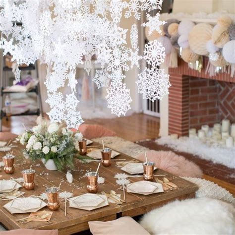 37 Winter Birthday Party Ideas Teens Will Love - momma teen