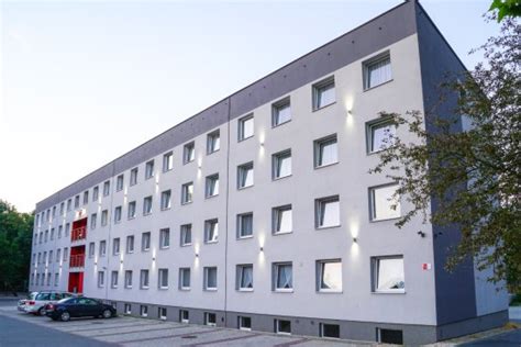 KOMPLEKS HOTELARSKI ZGODA (Swietochlowice) - Hotel Reviews, Photos ...