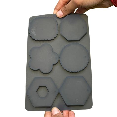 Silicon Mold Hanging 6 Cavity - Artikamart || Art Vatika Institute