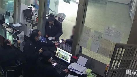 男子到派出所查自己是不是网上在逃人员，民警：还真是_腾讯新闻