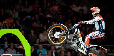 Toni Bou da el primer paso para revalidar el título de campeón