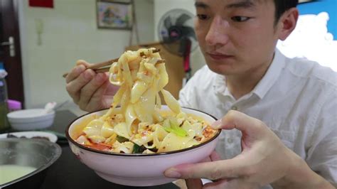 闻名陕西的七大特色面食，吃过五种以上的，准是地道的陕西本地人__财经头条