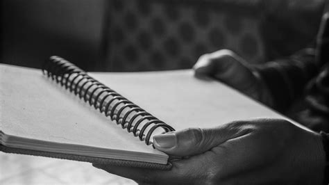 Communicating as a Leader: 4 Essential Skills for Executive Success