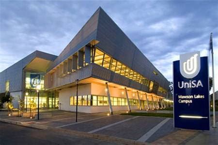 南澳大学（苏州）科研成果转化中心在科教创新区揭牌成立