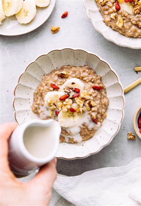 Overnight Steel-Cut Oats Oatmeal (Easy + Healthy) - The Simple Veganista