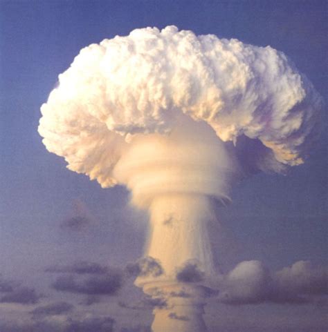 中国第一颗原子弹什么时候发明的_百度知道