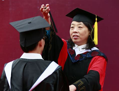 劳保所举行2016级硕士研究生学位授予仪式-人才培养-北京市科学技术研究院