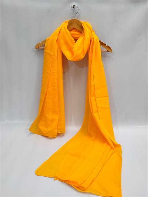 2.5 Meter Plain Solid Dye Mul Cotton Dupatta - TSPDMP1 – The Street Pal