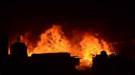 Fire at hospital for newborns in Delhi, 20 rescued