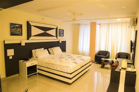 HOTEL GREEN PARK SUITES MANIPAL - Hotel Reviews, Photos, Rate ...