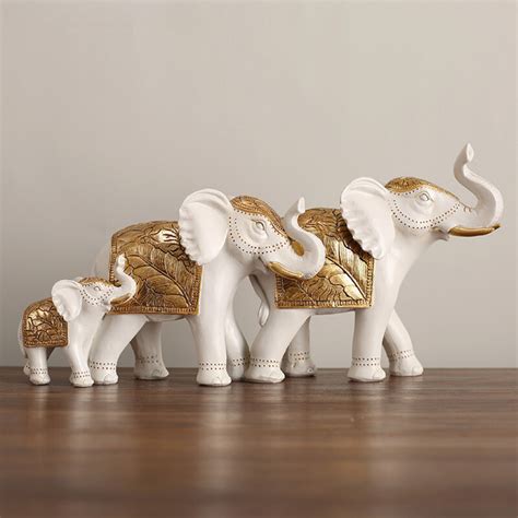 White Resin Elephant Family Figurine | Set of 3 – The Golden Theory