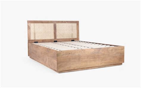 Kyoto Hydraulic Queen Size Wooden Bed in Natural Finish