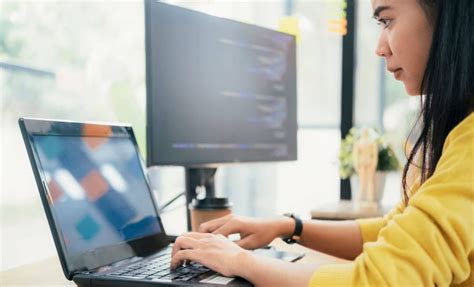 Computer Programmers at Work 的图像结果