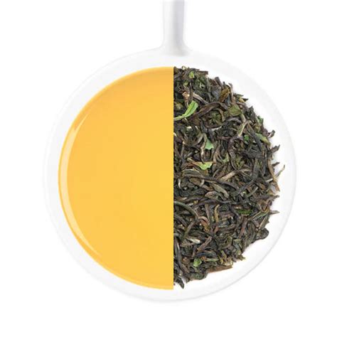 Buy Organic Black Tea Online | VAHDAM® India