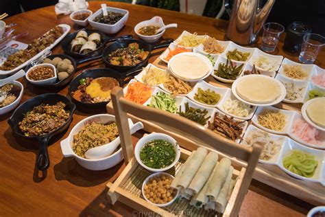 贵州家乡传统美食有什么（贵阳特色小吃十大排行榜） - 美食-小樱百科网