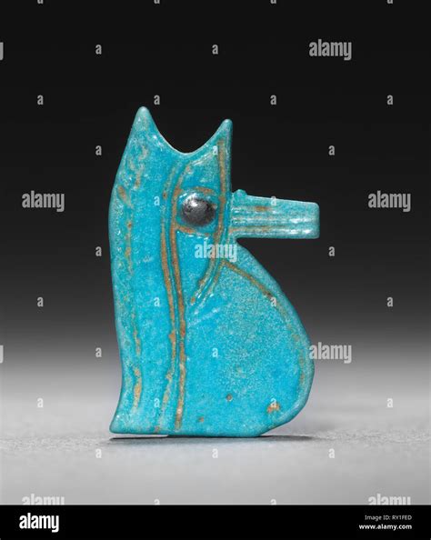 Eye of horus amulet hi-res stock photography and images - Alamy