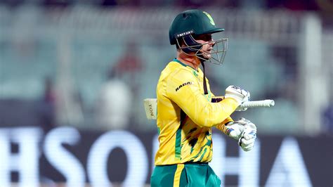 SF 1: SA Fall of Wickets vs NZ