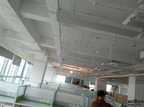 上海办公室装修在建工地项目_筑砺装饰公司