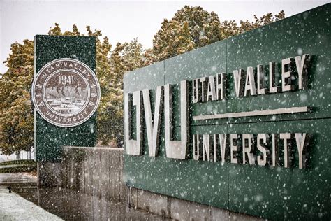 Utah Valley University : Admission, Ranking, Acceptance Rate, Courses ...
