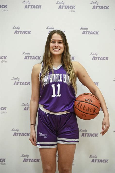 Mia Xerras (@MiaXerras) / Twitter