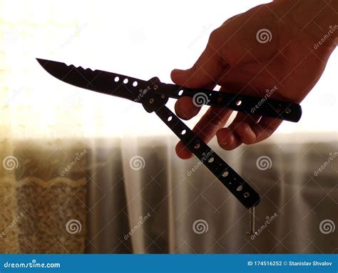 Butterfly Knife Tricks Gone Wrong