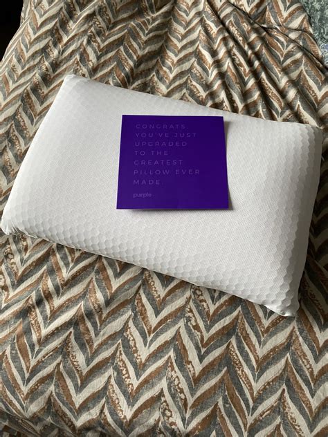The Purple Harmony Pillow Review: No Pressure Support Comes with a Bit ...