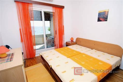 Chorvatsko,Hvar - Dvojdomek v první řadě k moři