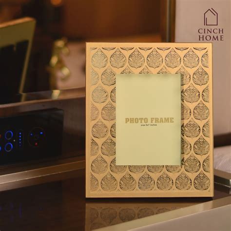 Buy Photo Frames at Best Prices in India| Latest & Unique Photo Frames ...