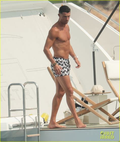 Cristiano Ronaldo Shows Off Ripped Physique While Going Shirtless on ...