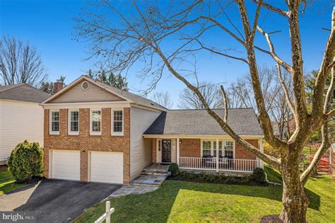 3104 Dower House Dr, Herndon, VA 20171 | Homes.com