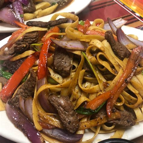 醤油味？ペルー料理美味しいです：El Tesoro Del Inca、Munay Rotisserie Chicken & Grill ...