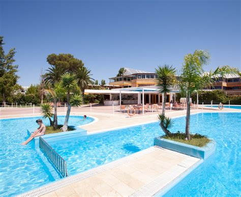 Victor Village Residence Beach: Pictures & Reviews - Tripadvisor