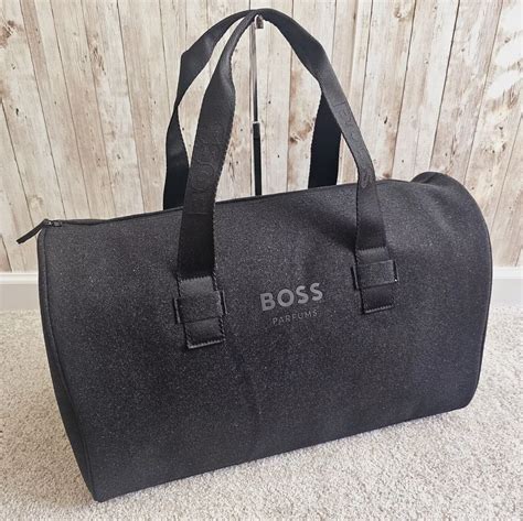 Boss Weekender Bag on Sale | bellvalefarms.com