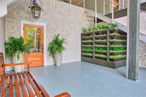 HOTEL ROOST OCEAN SPRINGS, OCEAN SPRINGS