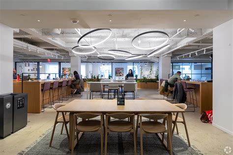 530 Fifth Ave, New York, NY 10036 - Convene 530 Fifth Avenue | LoopNet