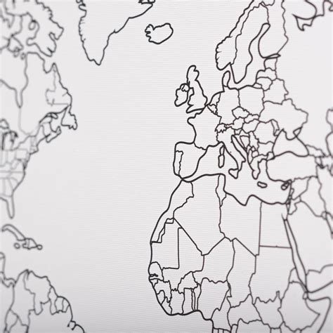 Color Your Own World Map 的图像结果